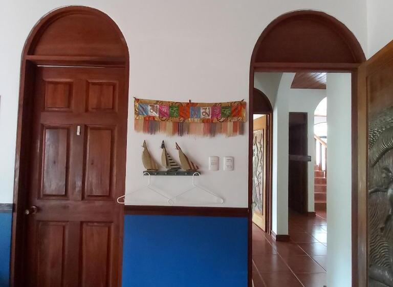 بنسيون Casa Alice Marbella Lodge