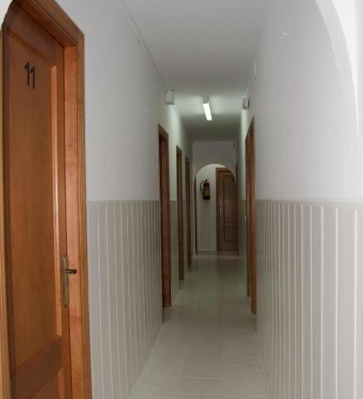 פנסיון Ochomin Hostel