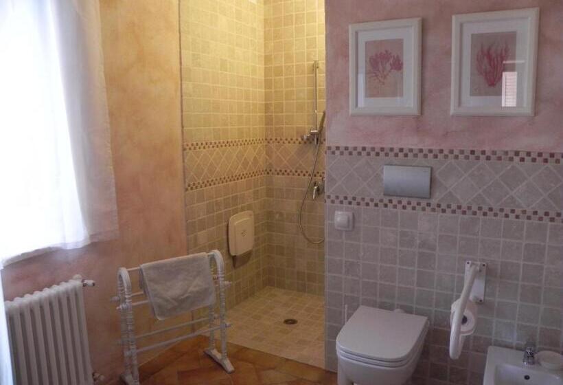 호텔 Agriturismo Sugheretello