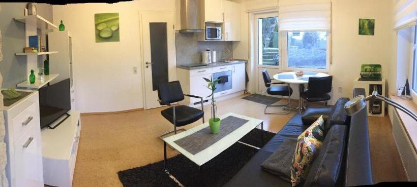 호스텔 Appartement Pension Schüßler