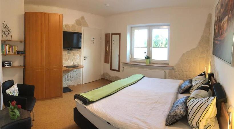 호스텔 Appartement Pension Schüßler