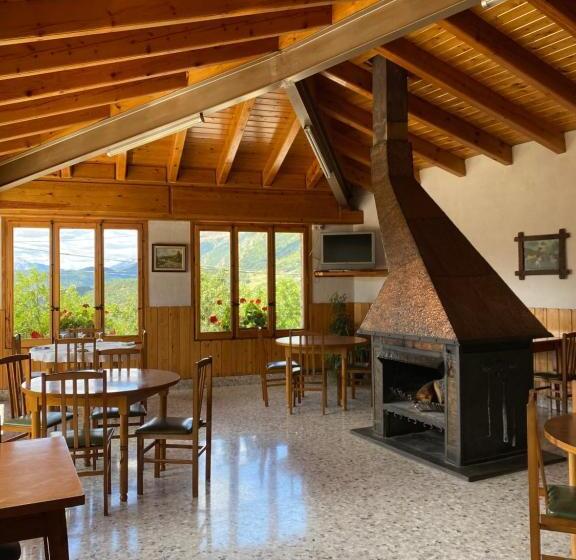 膳宿费 Hostal Alt Llobregat