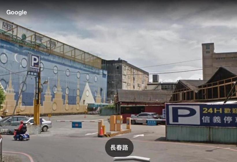 هاستل Hua-wang Business