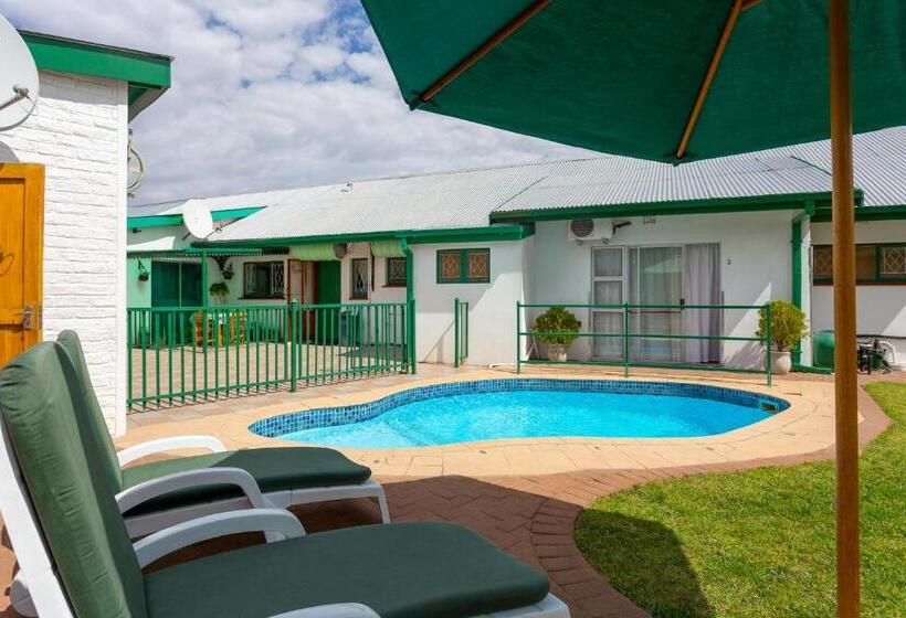 פנסיון Colesview Guest House