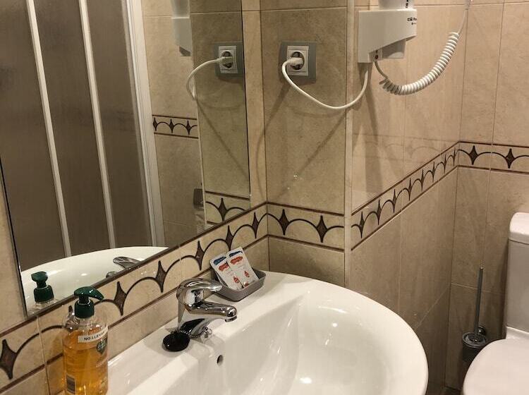 Пансион Hostal Venecia Ii