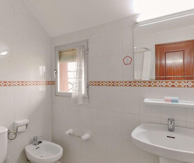 ペンション Hospedería Restaurante Pilar Villacastín