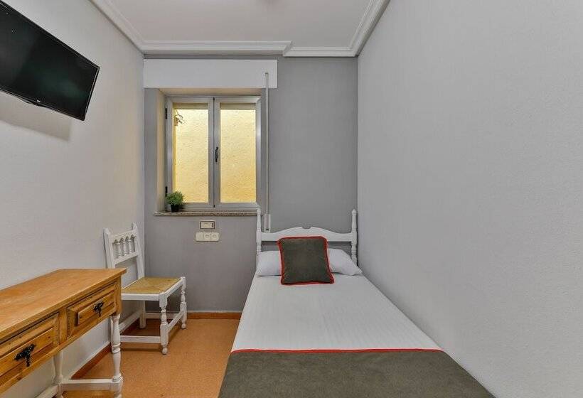 ペンション Hospedería Restaurante Pilar Villacastín