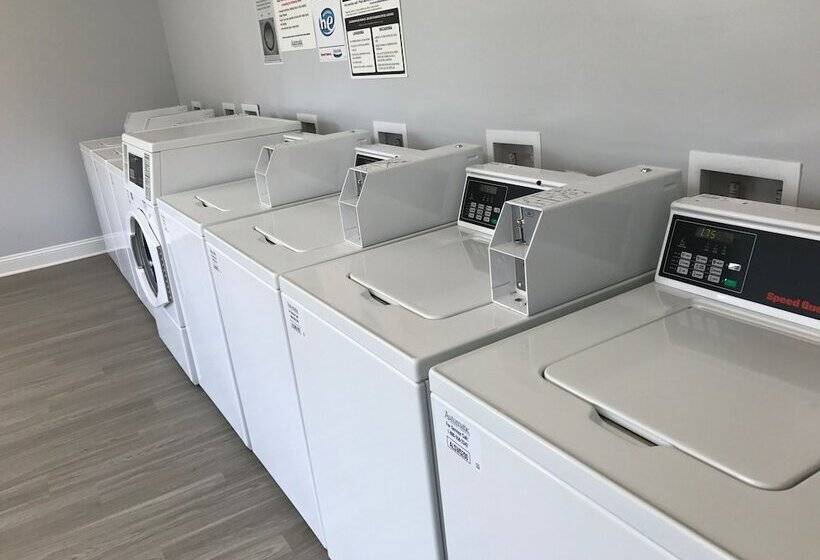 מוטל Cotulla Homes