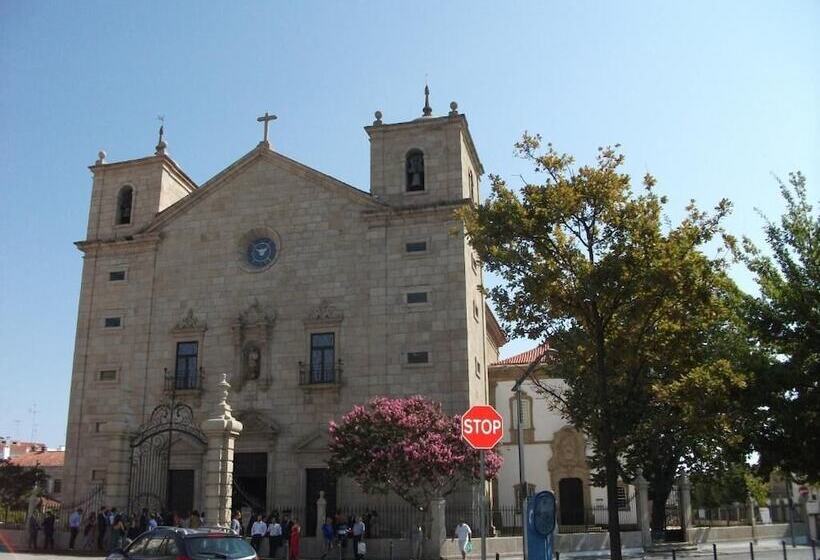 مبيت وإفطار Casa Dos Bordados