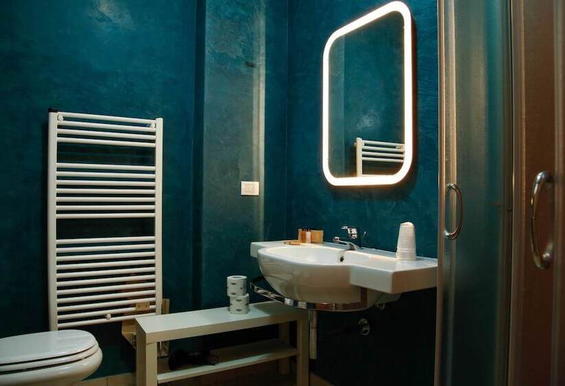 هتل I Cinque Pini