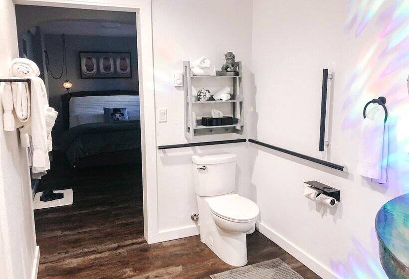 هتل Eo Bungalows, Black Hills