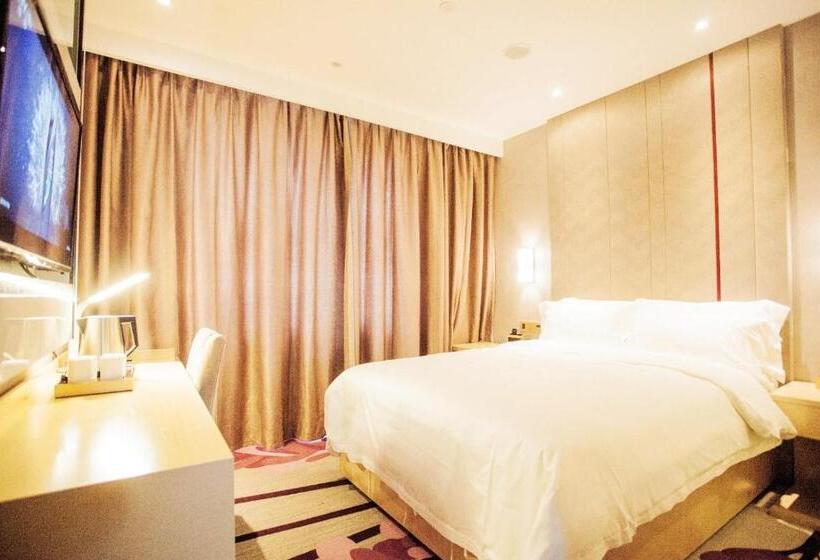 Lavande Hotels·sanya Pedestrian Street