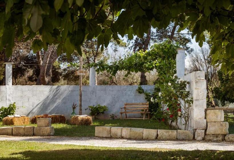 Курорт Masseria Rauccio