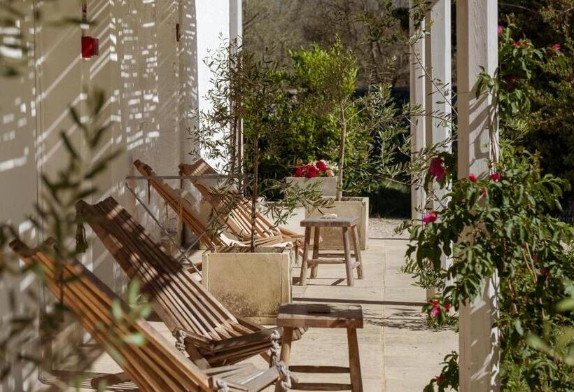 Курорт Masseria Rauccio