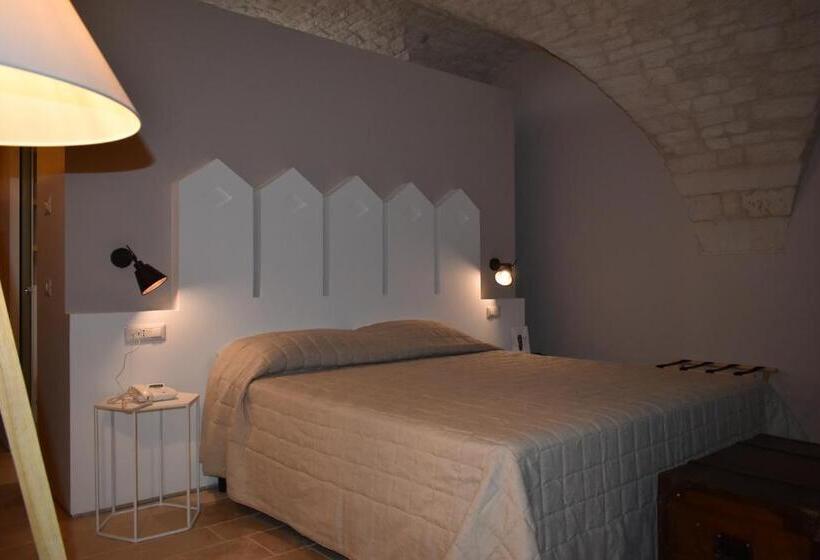هتل Masseria Grofoleo