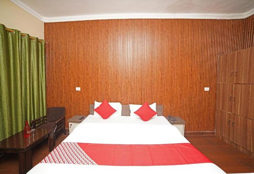 هتل Oyo 35640 Shri Sai Guest House