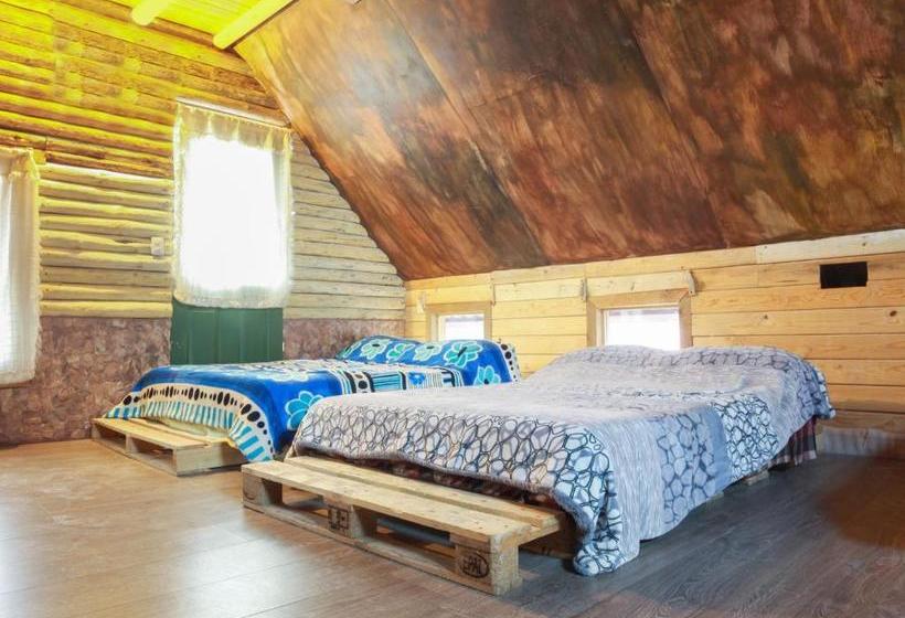 بنسيون Cabañas La Roca