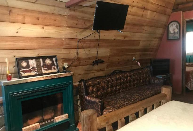 بنسيون Cabañas La Roca