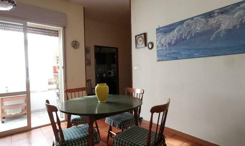 تختخواب و صبحانه Il Salotto Di Ginevra