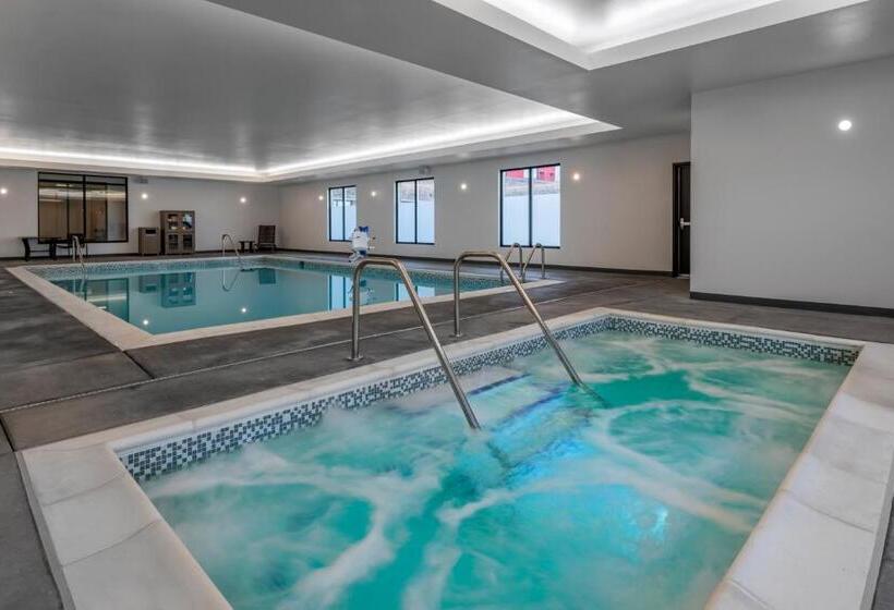 هتل Hyatt Place Anchorage Midtown