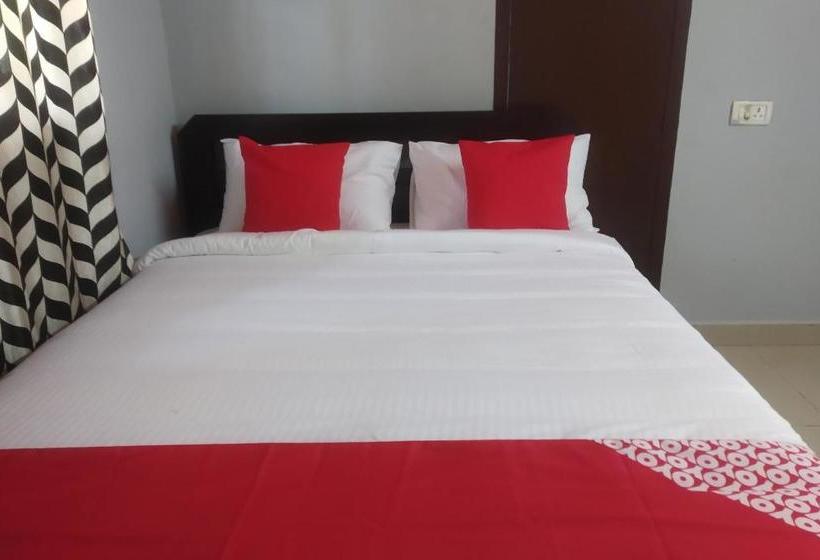 בית מלון כפרי Oyo 30174 Highway Homea