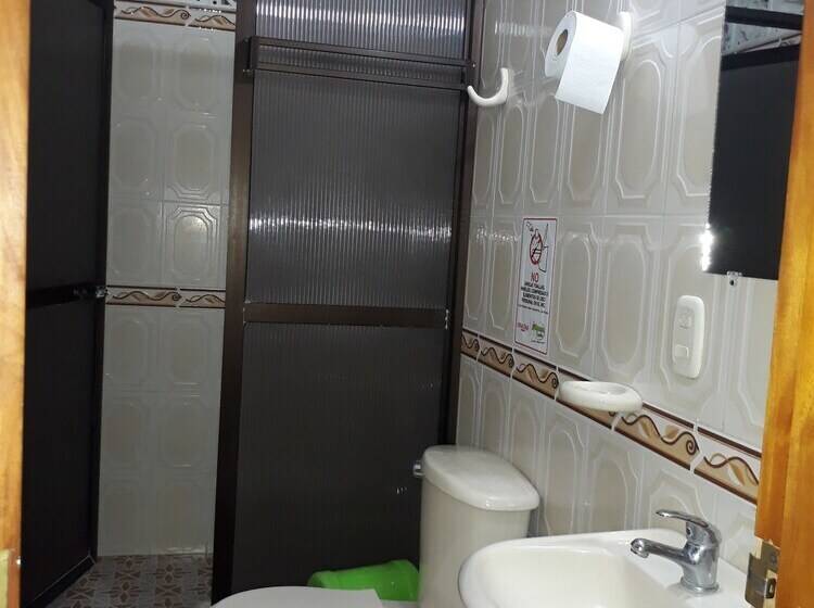 هتل Banana Paradise