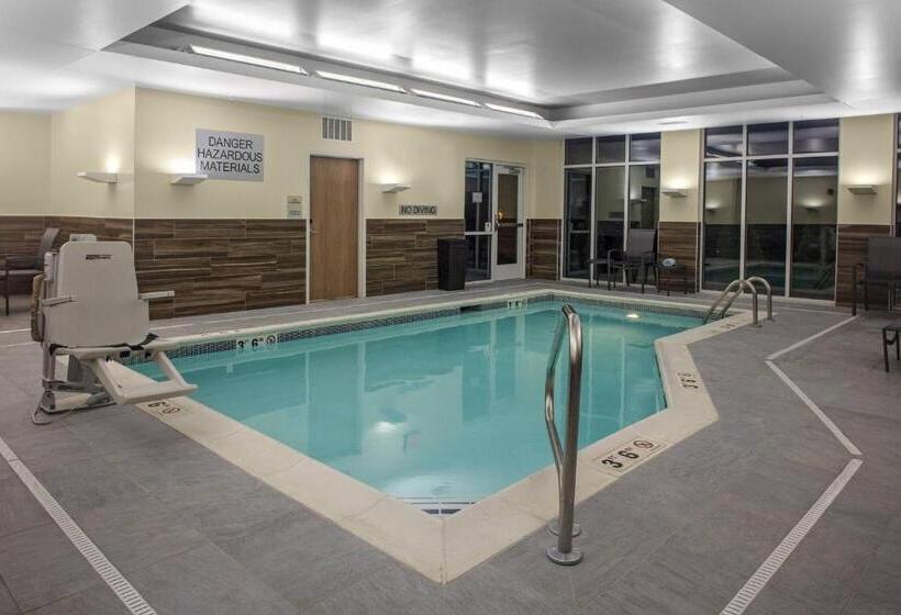 فندق Fairfield Inn & Suites By Marriott Indianapolis Greenfield