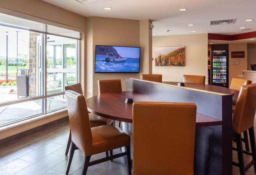 בית מלון כפרי Towneplace Suites By Marriott Front Royal