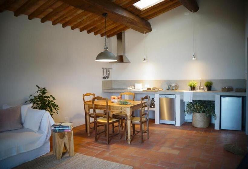 فندق Marrucheti 82