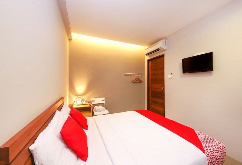 هتل Oyo 910 Hills Residence