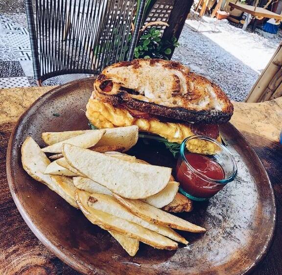 پانسیون Hoja Santa Posada