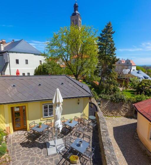 پانسیون Penzion U Hrádku