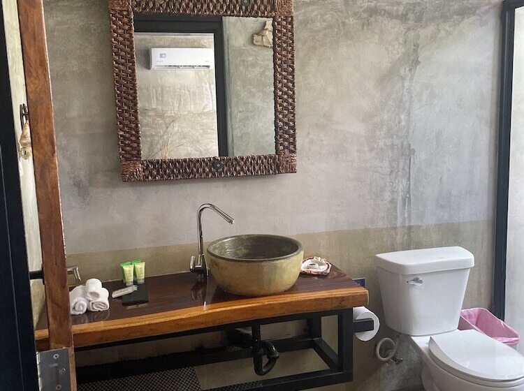 مبيت وإفطار San Carlos Surf Resort & Eco Lodge