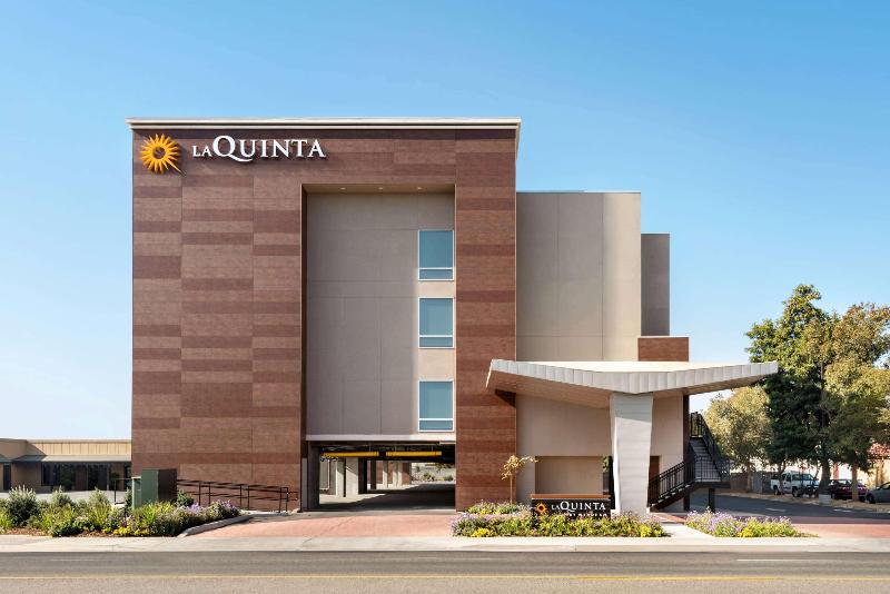 هتل La Quinta By Wyndham Clovis Ca