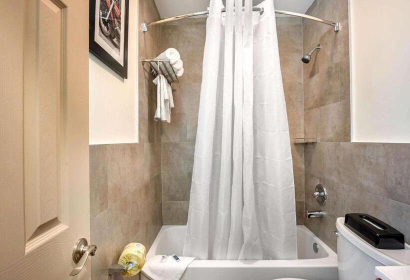 هتل Rodeway Inn Near Hollywood Beach