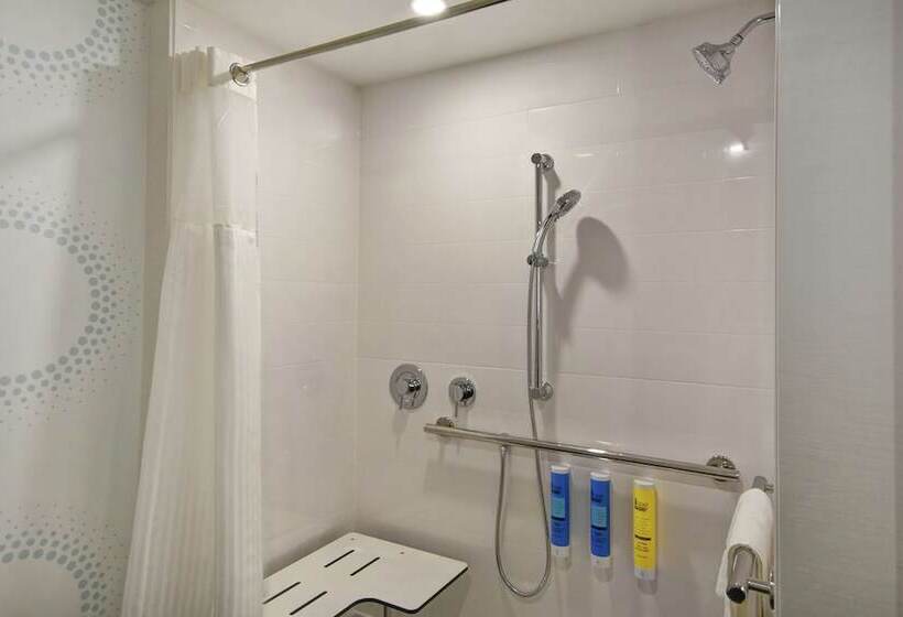 Отель Tru By Hilton Beavercreek Dayton