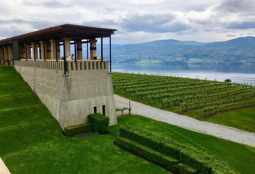 مبيت وإفطار Lake And Bridge View Vacation Home