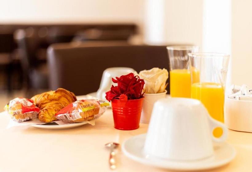 בית מלון כפרי Le Val D Or & Le Theatre