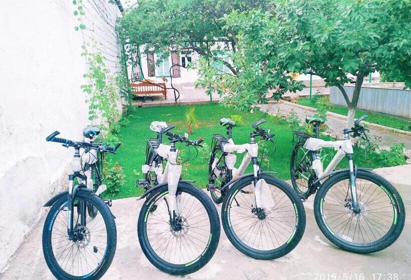 بنسيون World Guest House