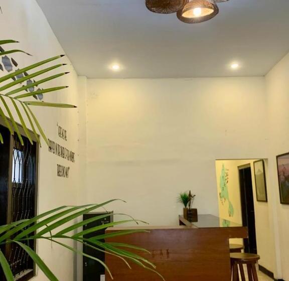 Good Feeling Hostel
