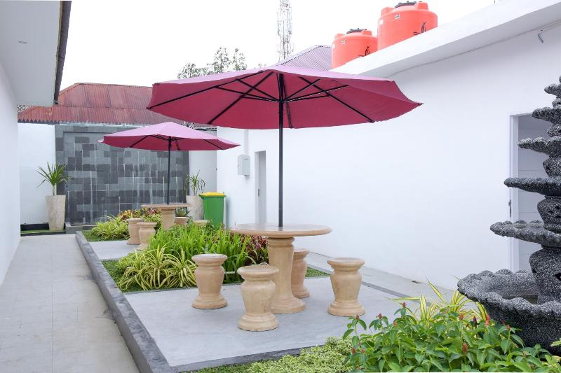 پانسیون Reddoorz Plus Near Unimed Medan