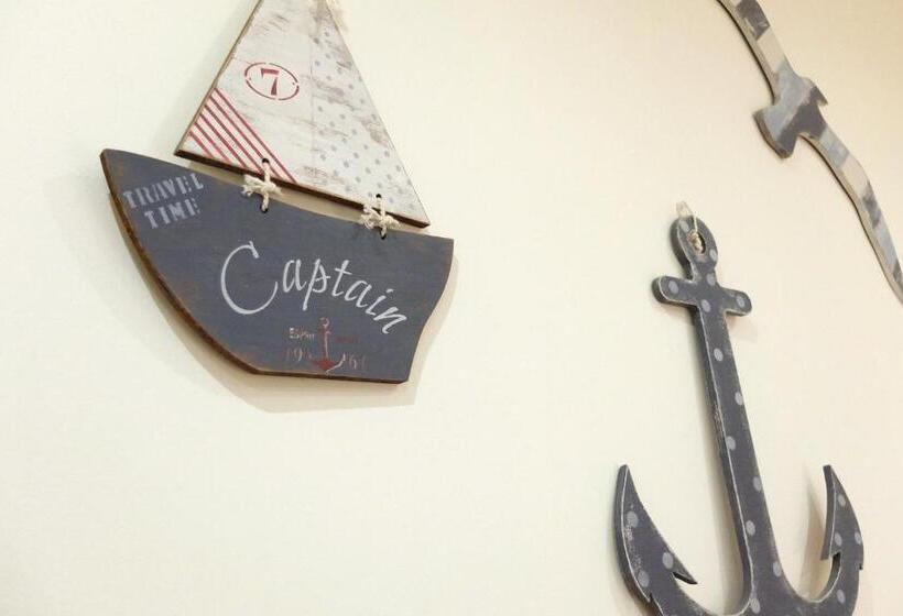 ユースホステル Family House