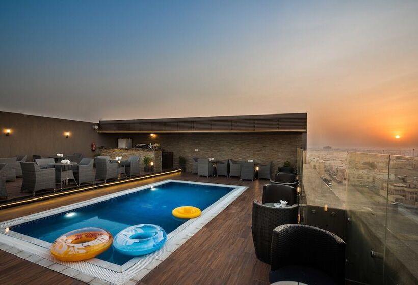 هتل Naviti Warwick Dammam