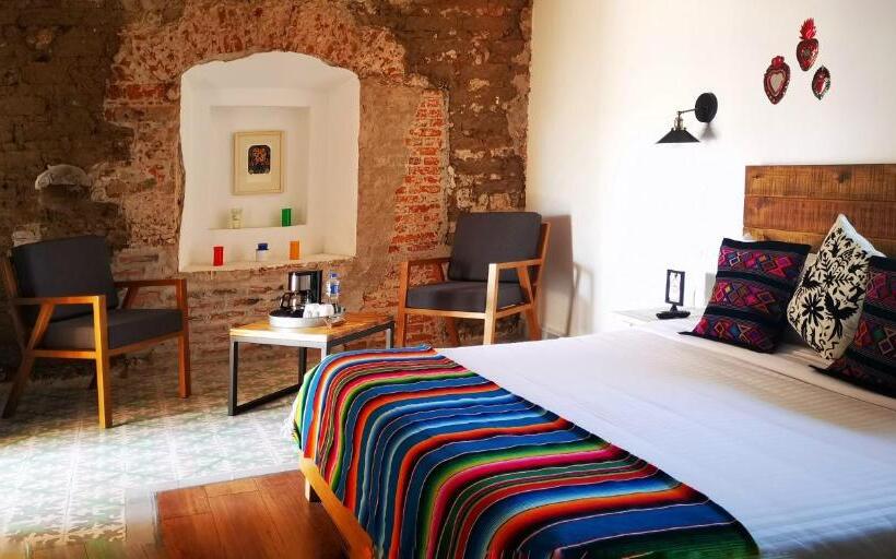 Santa Josefita B&b