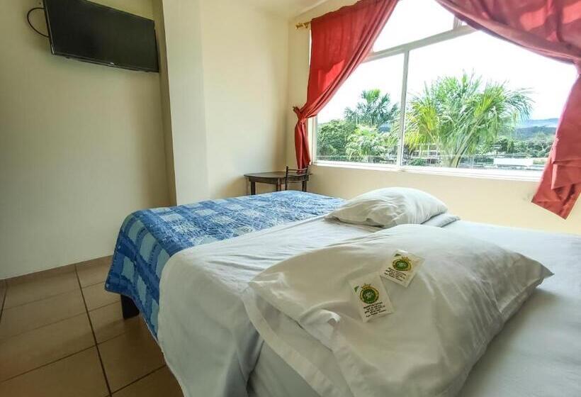 تختخواب و صبحانه Real Amazónico