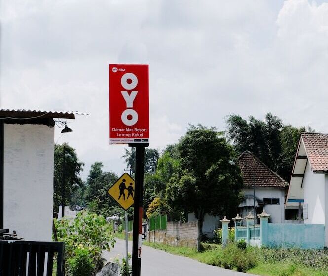 فندق Reddoorz At Damar Mas Gunung Kelud Kediri