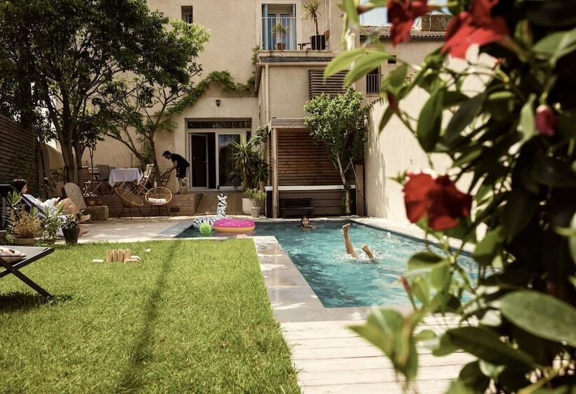 ベッドアンドブレックファースト La Domitia   Maison D Hôtes, Spa & Massages
