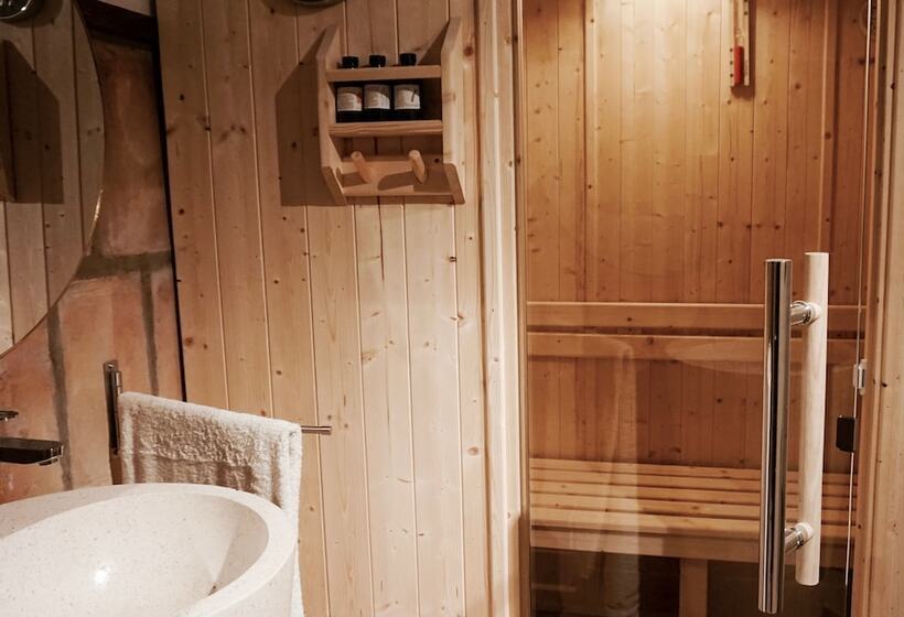 ベッドアンドブレックファースト La Domitia   Maison D Hôtes, Spa & Massages