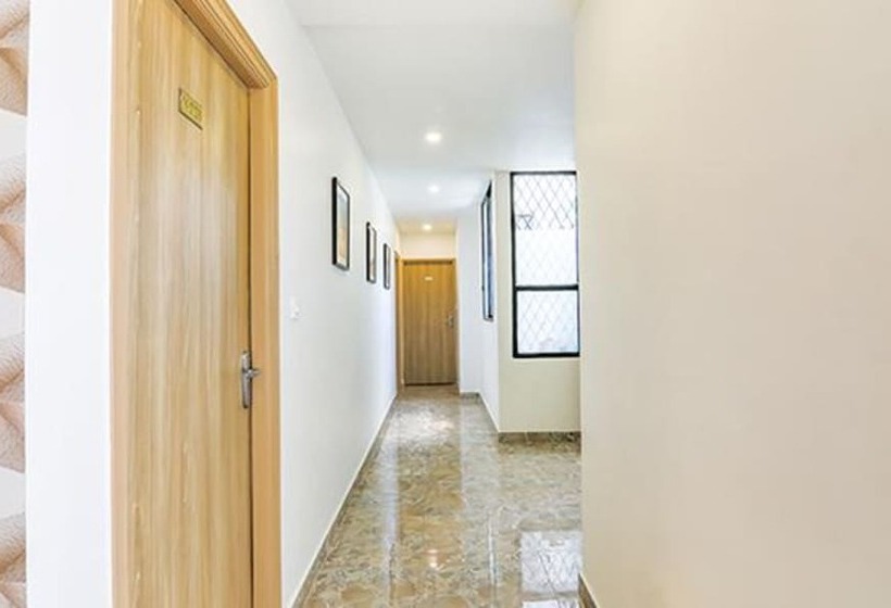 Fabhotel Vista Suites