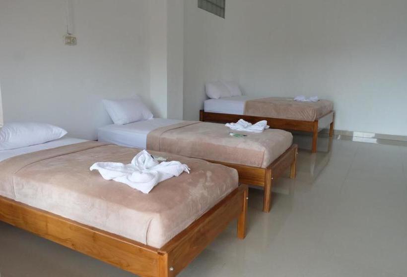 تختخواب و صبحانه Sky Bajo Hostel